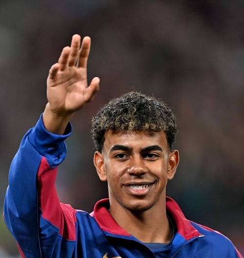 《王者荣耀》联动刘慈欣：首个平行世界皮肤琥珀纪元