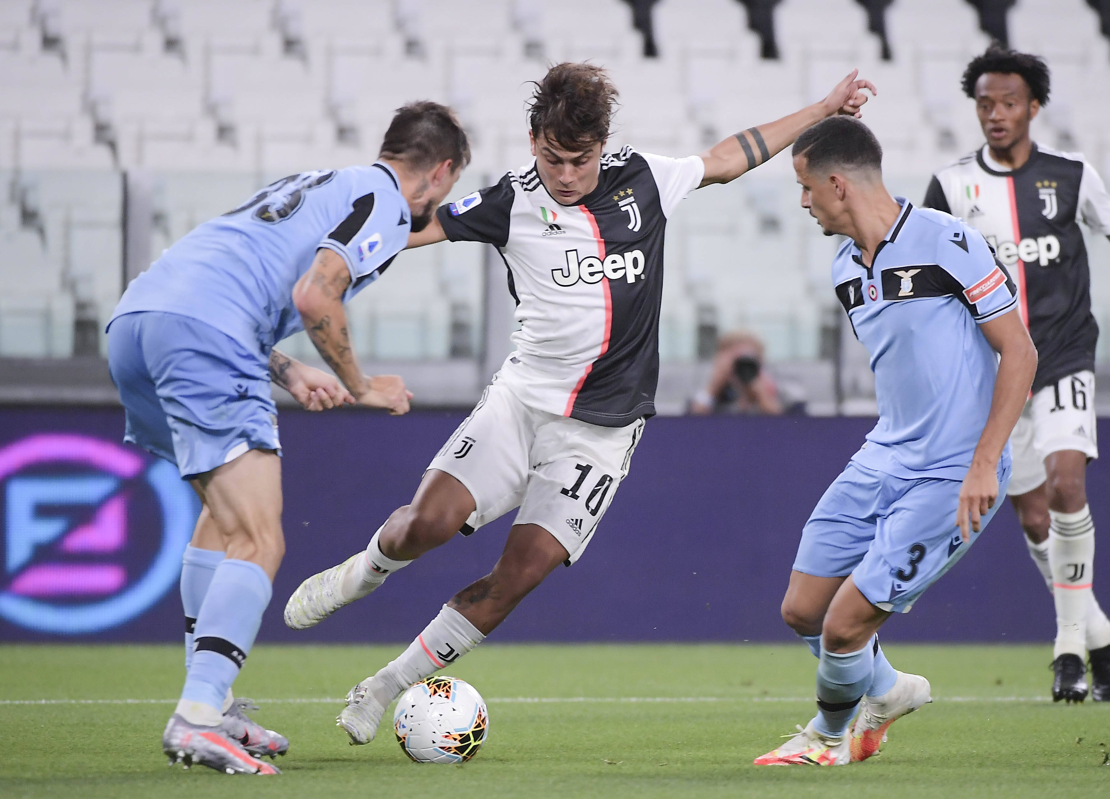 创建你自己的娃娃 《真空管娃娃》预注册开启