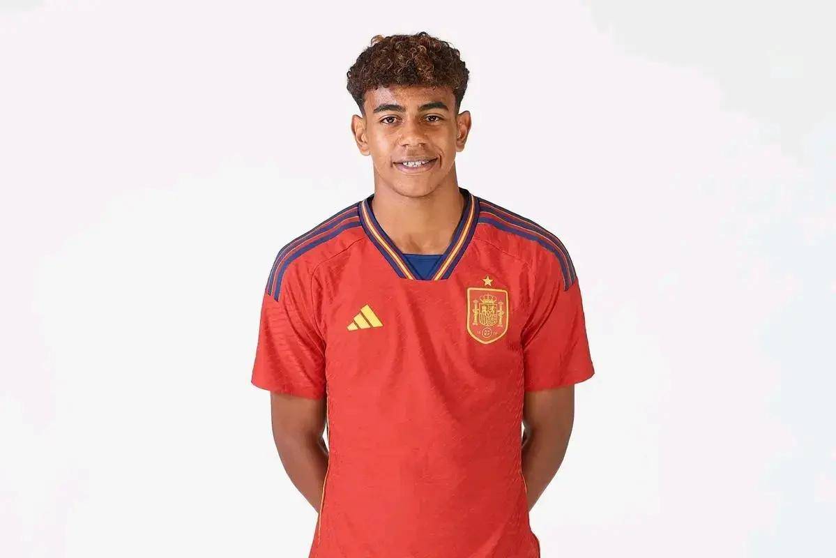 曾凡博复出18分 北京31分大胜终结广东8连胜！